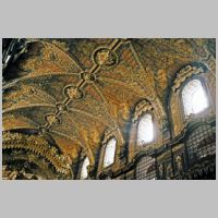 Igreja de Santa Clara - Porto, photo António Amen, Wikipedia,2.jpg